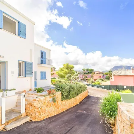 Gorgeous In Cornino With Kitchen Holiday home